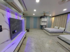 Hotel new darshika